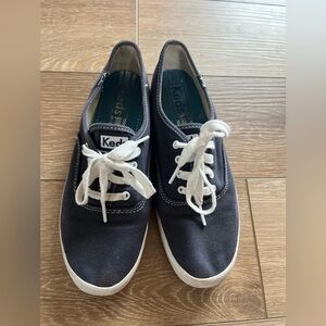 Navy Blue Women's Keds Sneaker Size 7.5 Minimalist